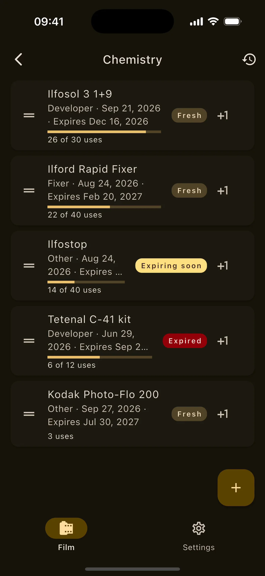 Chemistry batches on iPhone, recorded: two batches logged with +1 use, their capacity bars moving.